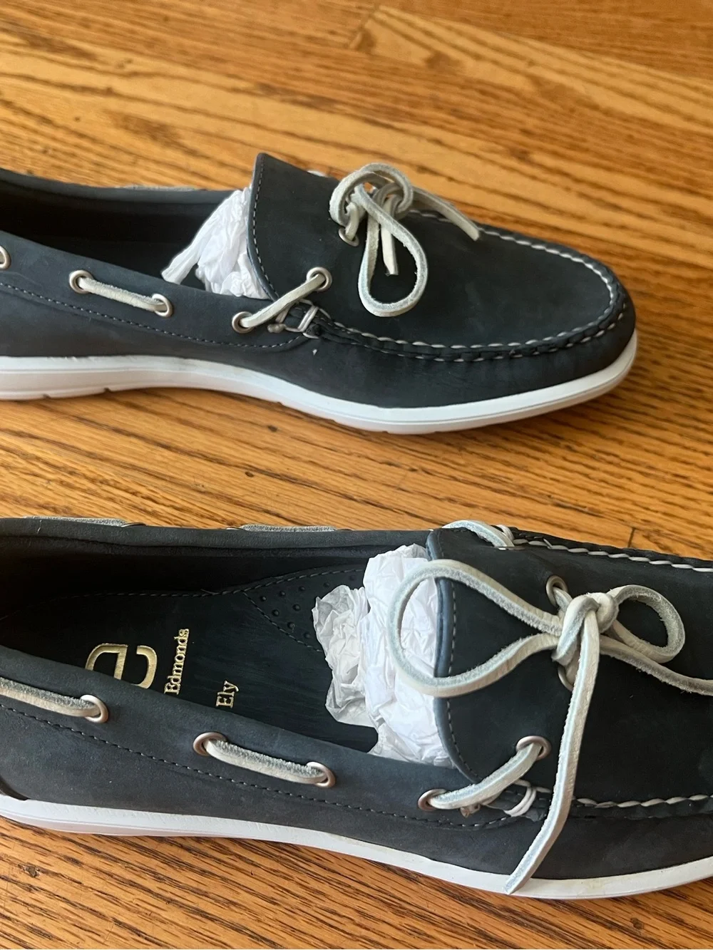 Allen Edmonds selling brand
